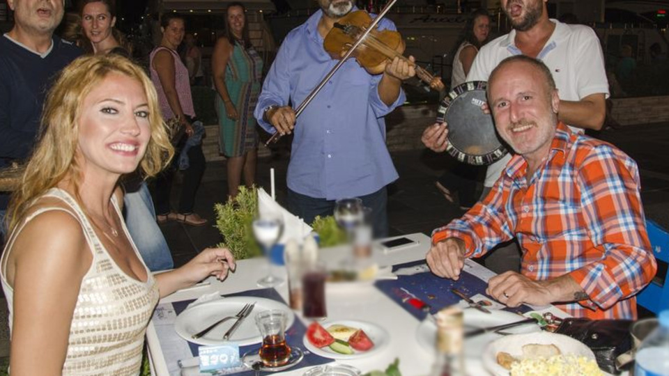 Yıldönümünü kutladı