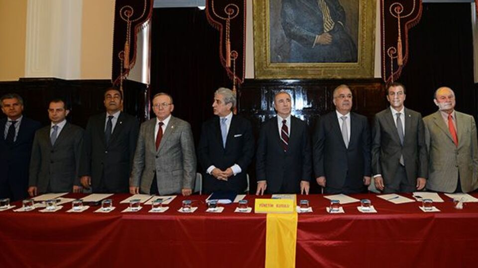 "G.Saray'ı sevmeyebilirsiniz..."