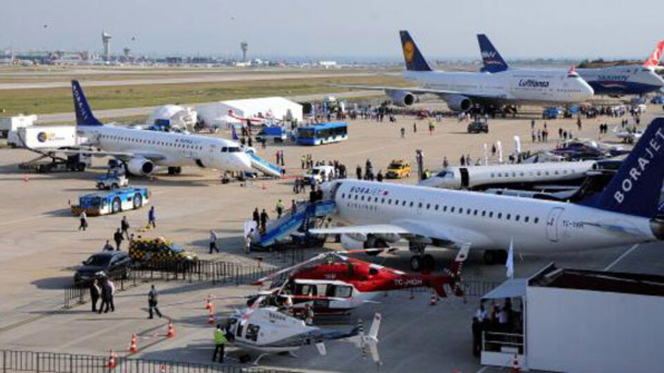 Dev uçaklar İstanbul'da