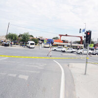 Gizli tanığa çapraz ateş