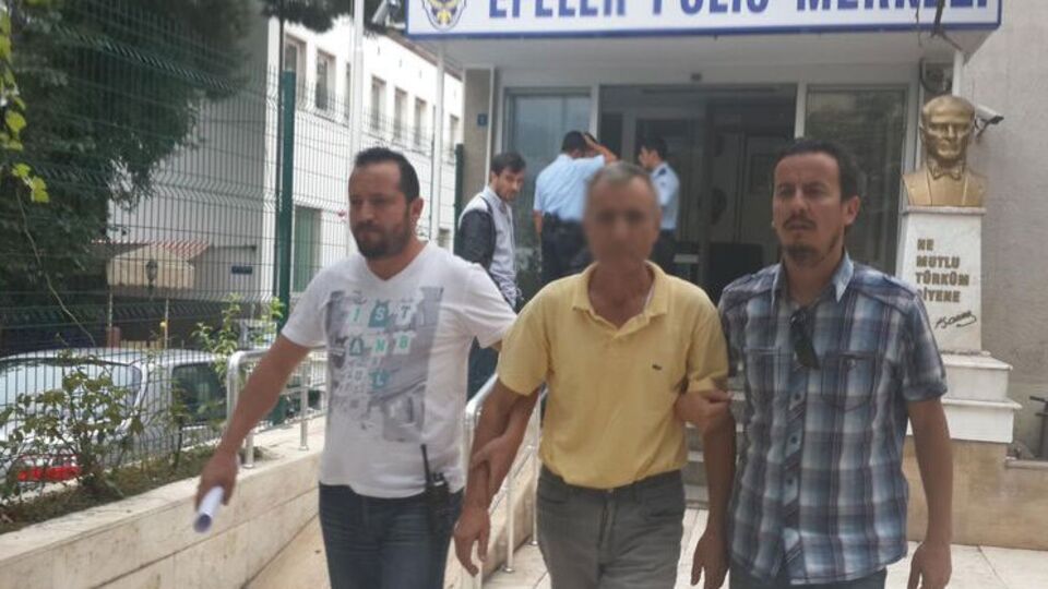 14 yaşındaki komşu kızını taciz etti