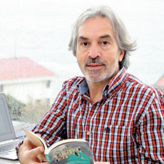 'İngiltere'de Türkçe Hamlet oynuyoruz'