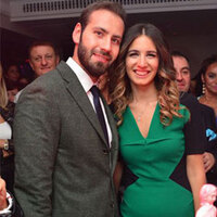 Nişanlısıyla ilk kez...