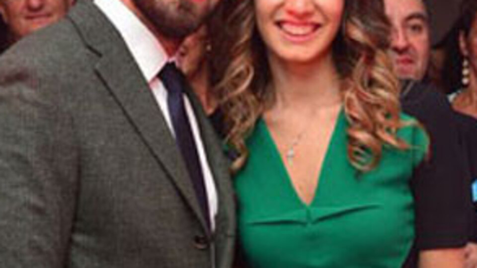 Nişanlısıyla ilk kez...