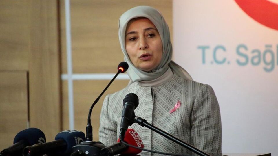 Başbakanın eşi Sare Davutoğlu: Kadın kanser hastalarının 4'te 1'i meme kanseri