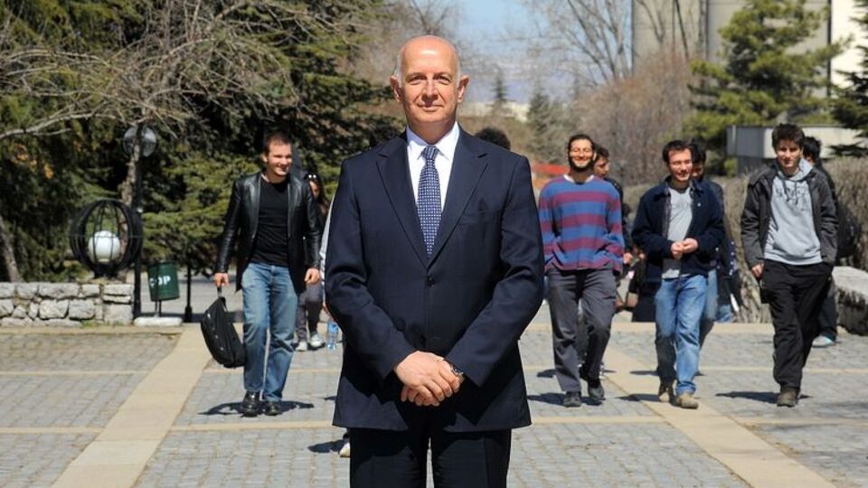 Türk üniversitesi ilk 100'e girdi!