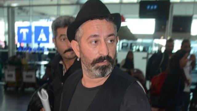 Cem Yılmaz'dan sert tepki