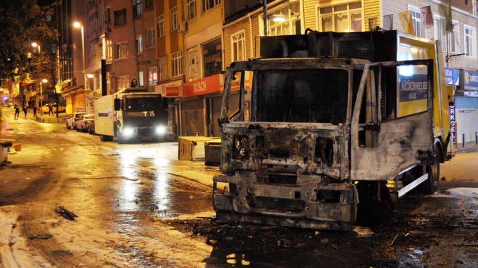 Küçükçekmece'de olaylı gece
