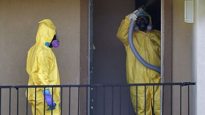 Ebola böyle bulaşıyor!