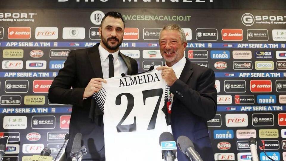 Almeida Cesena'yla sözleşme imzaladı