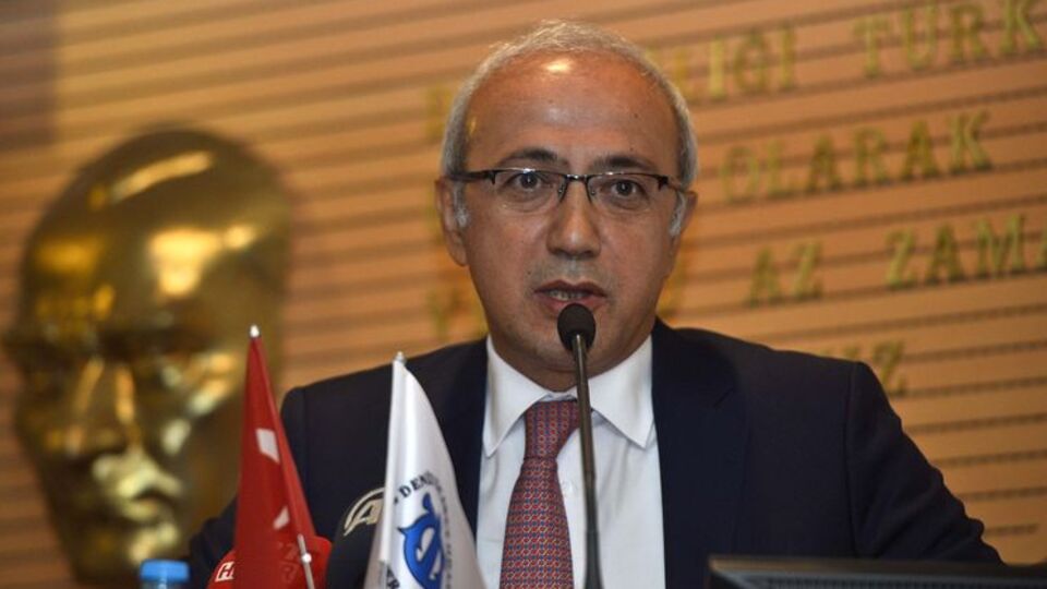 Bakan Elvan'dan Twitter açıklaması