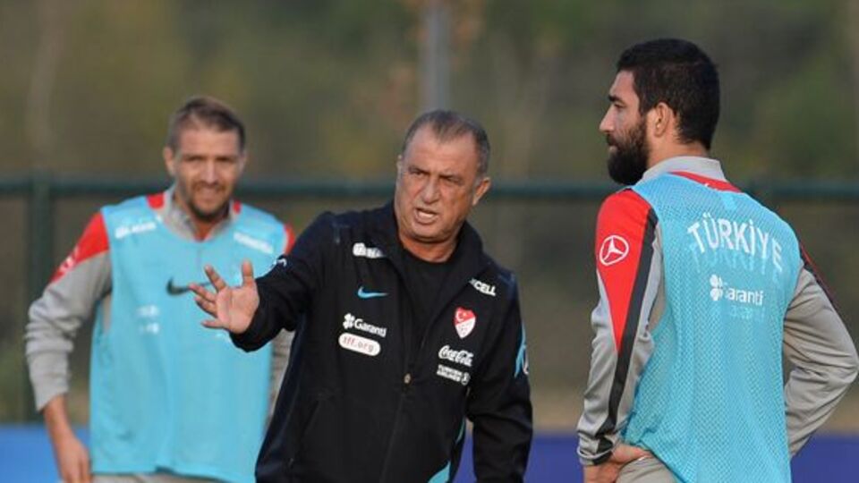 "Kırmızı ile gel, beyaz ile gel"