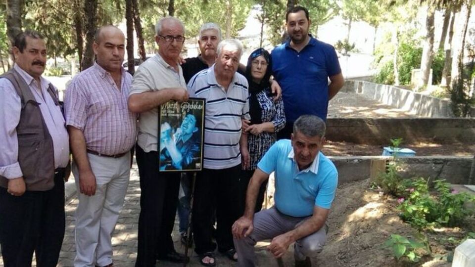 Doğum gününde mezarı başında anıldı