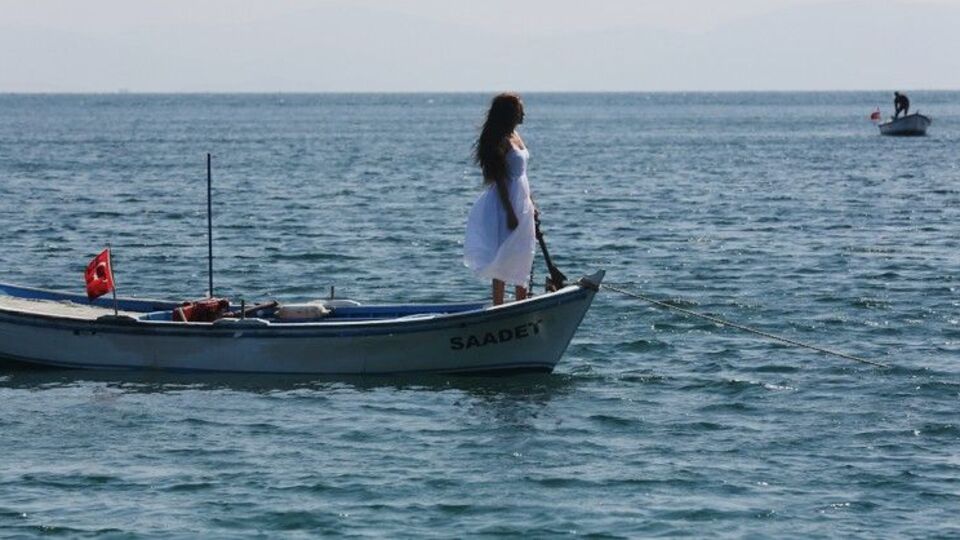 Fahriye Evcen'in çığlıkları Bodrum'u inletti!