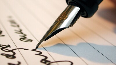 "Kalemle yazmak, zihinsel beceriyi geliştiriyor"