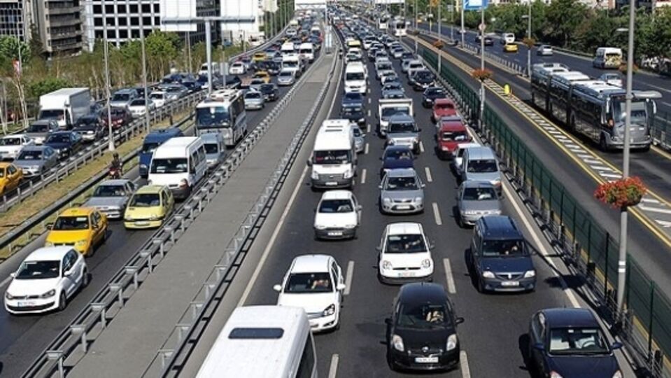 Otopark borçlarını ödemeyen aracını satamayacak!