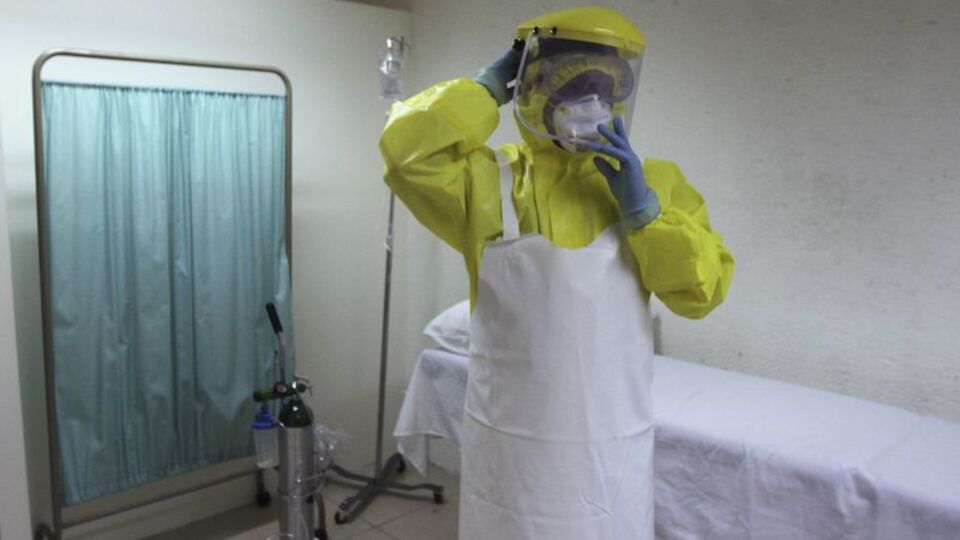 Ebola kan yoluyla bulaşıyor