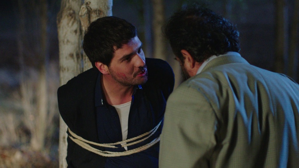 Kara Bayram, olacaklardan habersiz...