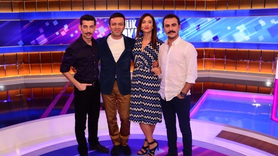 Seksenler'in oyuncuları Büyük Risk'te!