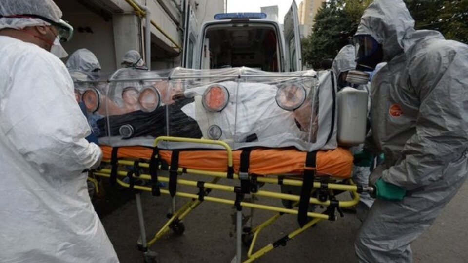 Ebola virüsü taşıyan BM çalışanı Almanya'da öldü