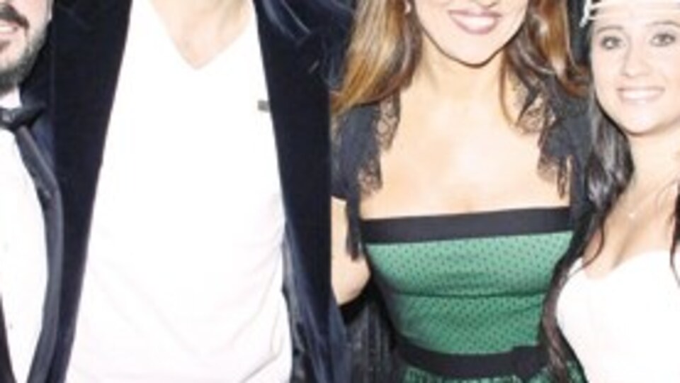 Ünlüleri buluşturan düğün