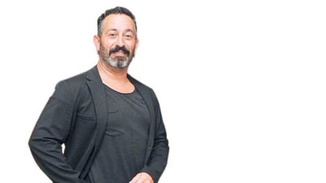 Cem Yılmaz'a şok sözler: Paraya doymuyor musun?