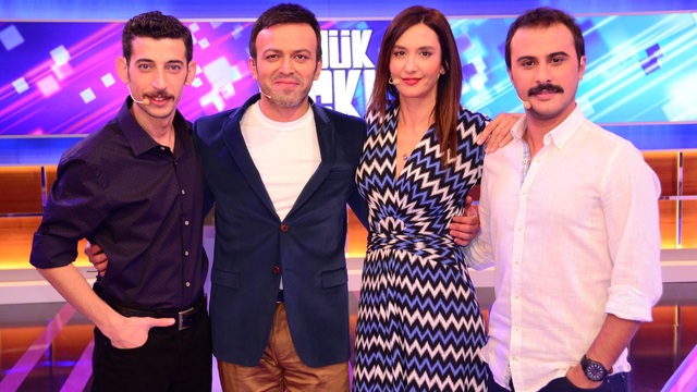 Seksenler ekibi Büyük Risk'te!