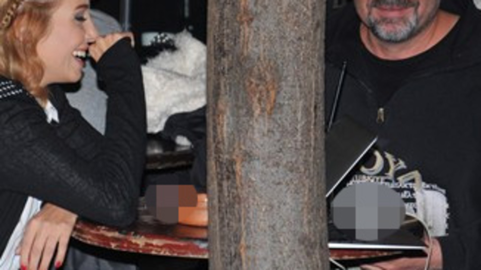 Duygu Çetinkaya, 'Mustafa Erdoğan ile aşk yaşıyor' iddialarına yanıt verdi