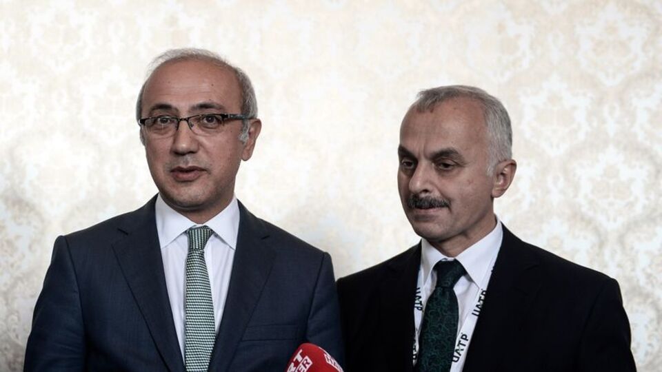 Kotil: Ebola o kadar da kötü değil bulaşınca öldürüyor