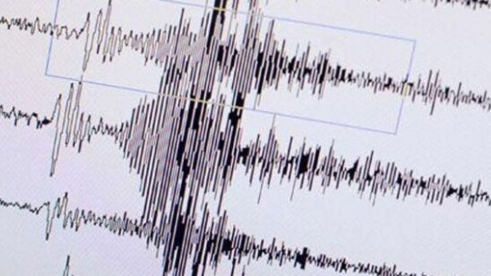 Antalya'da deprem