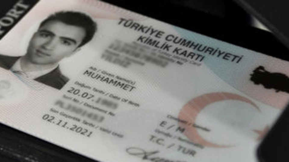 Yeni kimliklerin ücreti belli oldu