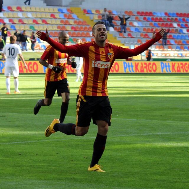 Kayserispor Bobo'yla coştu