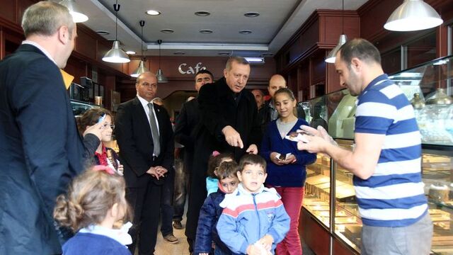 Cumhurbaşkanı Erdoğan şehir turu attı