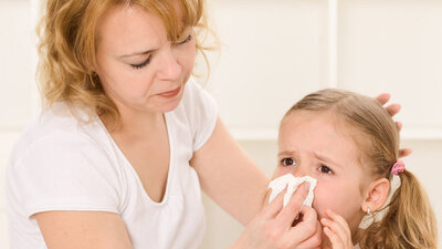 Hasta çocukları okula göndermeyin