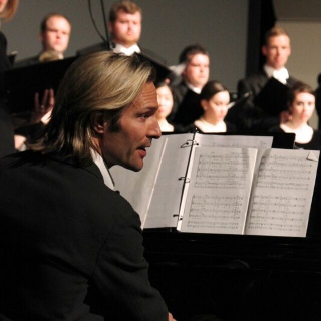 Grammy ödüllü koro şefi Eric Whitacre ilk kez İstanbul'da!