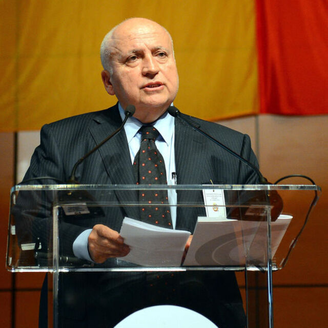 "G.Saray'ın Allah'ın yardımına ihtiyacı var"