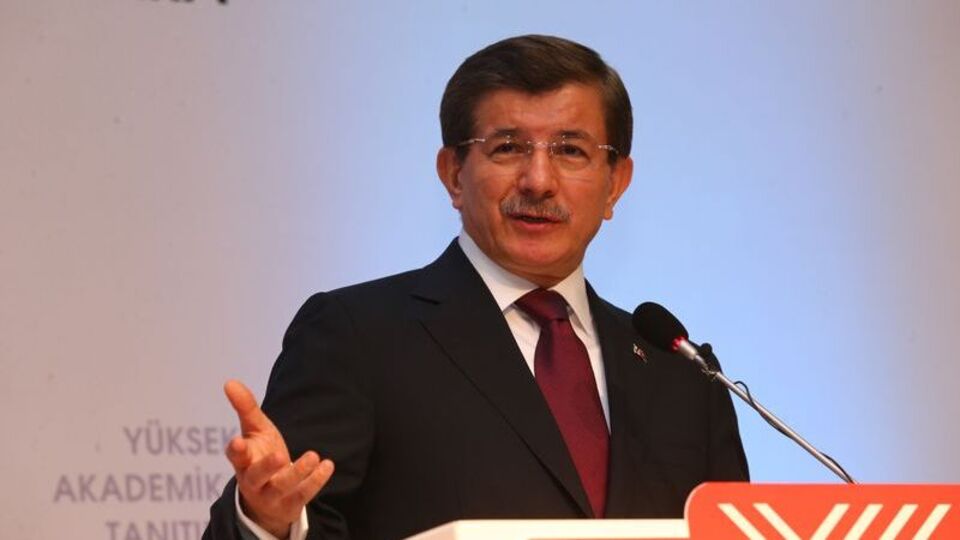 Davutoğlu: İstanbul İslam'ı IŞİD'in karşısında