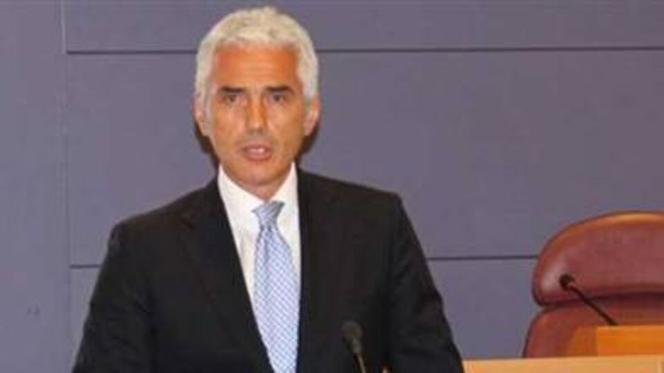 'İnsana odaklı yatırım gerekli'