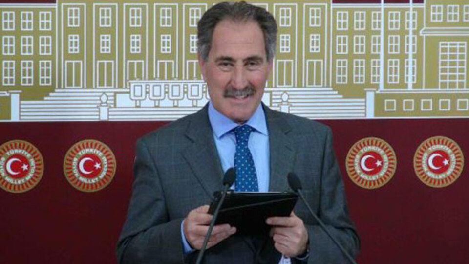 Ertuğrul Günay yeni parti kuracak mı?