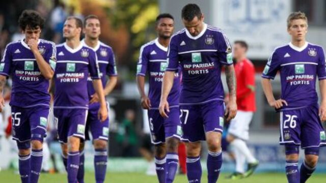 Anderlecht evinde vuruldu
