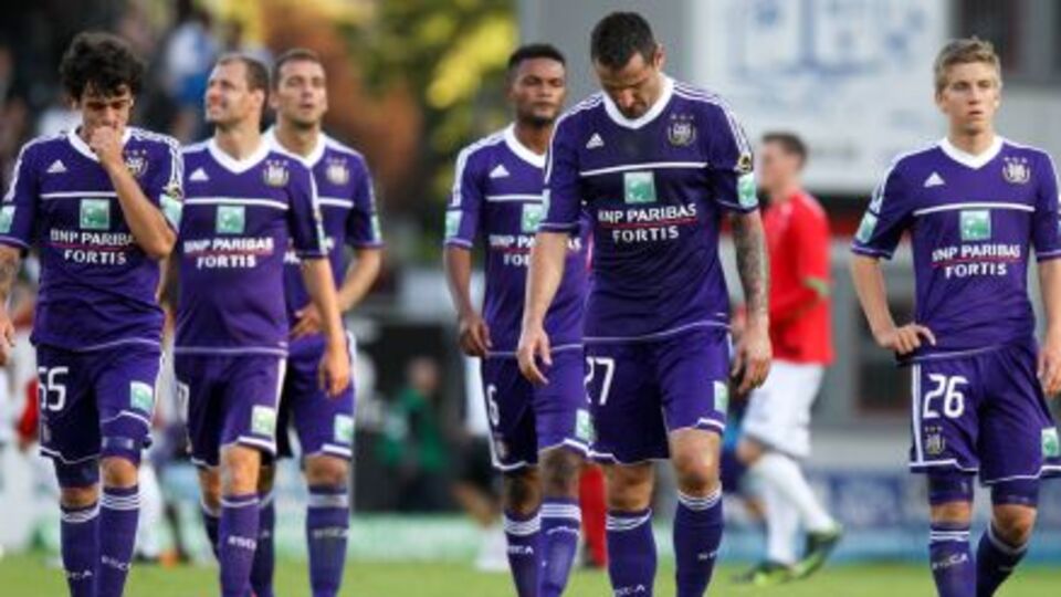 Anderlecht evinde vuruldu