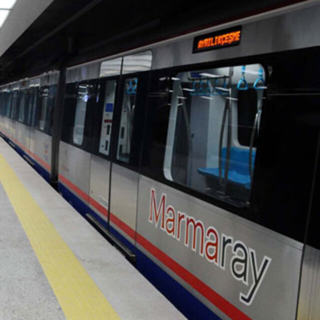 Marmaray 1 yılda 50 milyon yolcu taşıdı