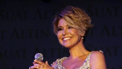 Gülben Ergen kitap yazmaya başladı