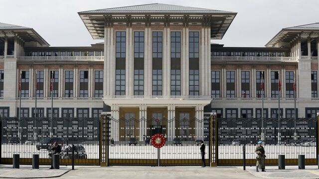 Cumhurbaşkanlığı binası 29 Ekim'de aç-kapa yapacak!