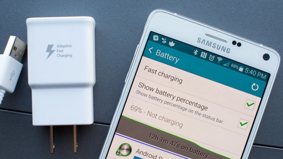 Samsung Türkiye'de satışa başladı!