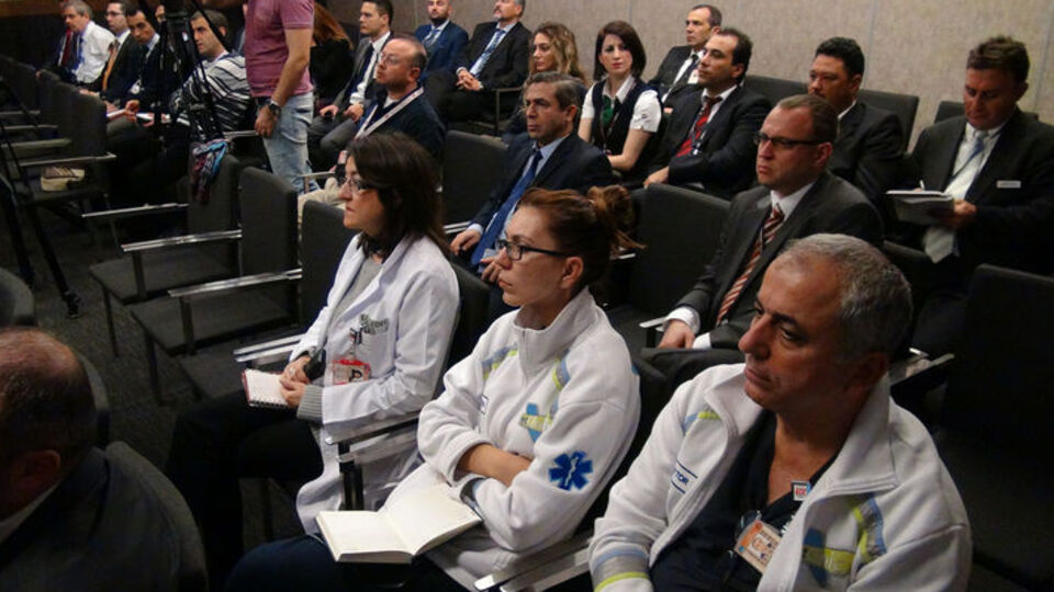 Havaalanında 'Ebola' toplantısı