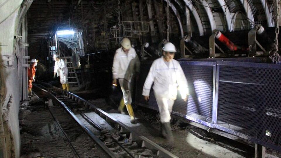 Soma'daki maden ocağında inceleme