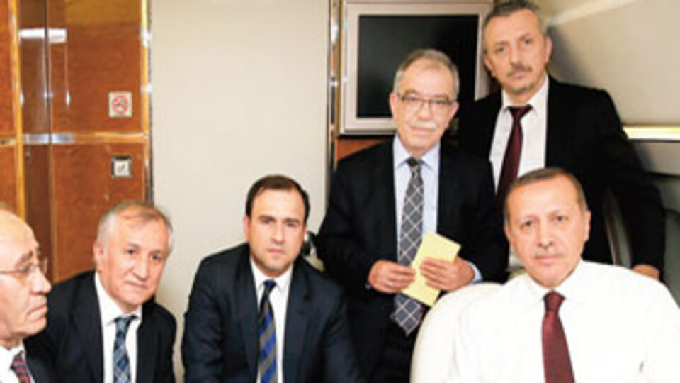 "36. Paralel'in üstü güvenli bölge ilan edilmeli"