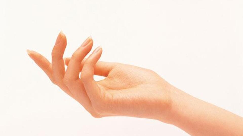 Elleriniz mi terliyor?