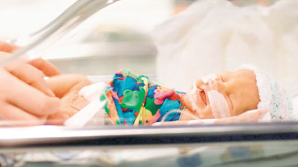 Prematüre bebekler annelerinin kalplerinde büyür